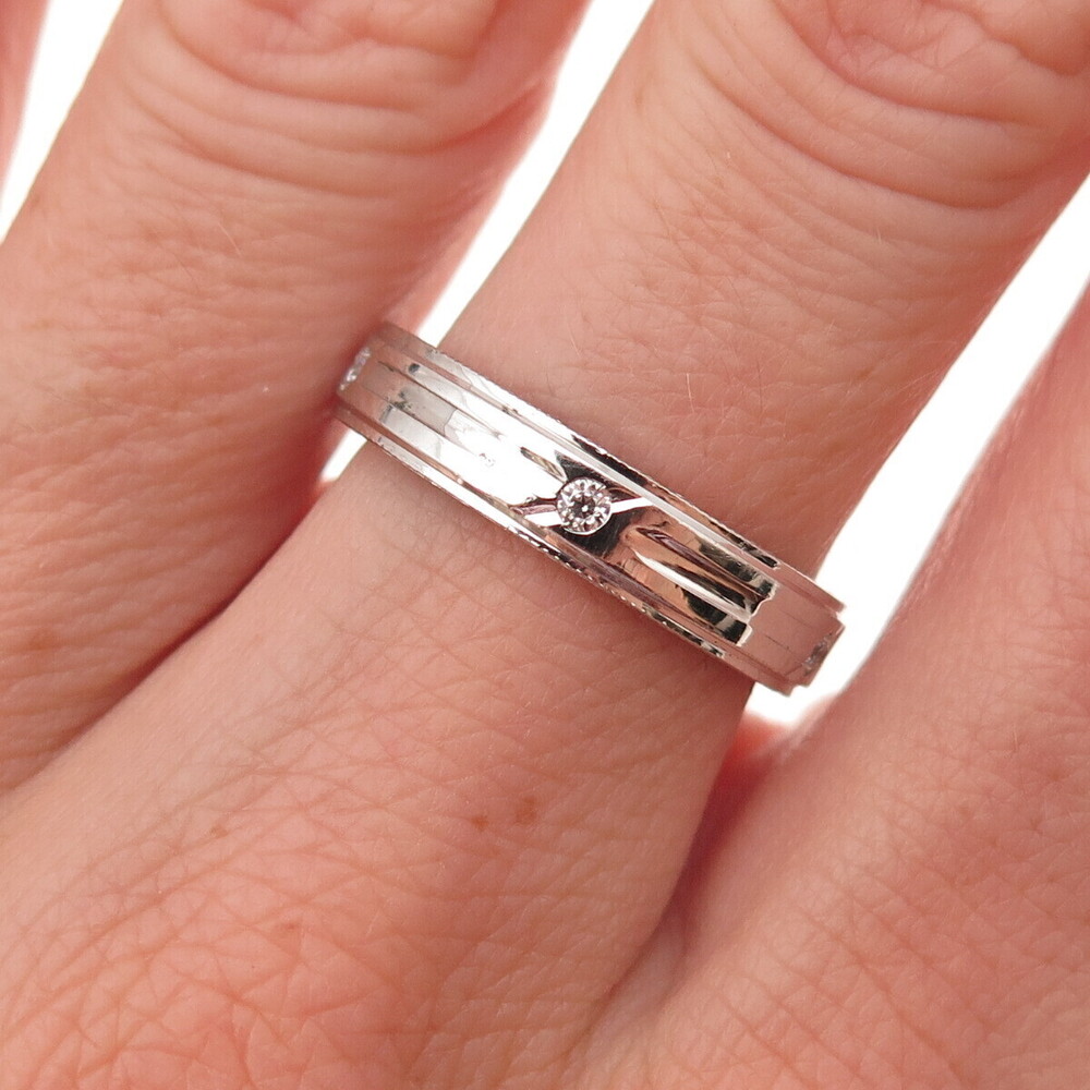 925 Sterling Silver Round-Cut C Z All Around Band Ring Size 6.75